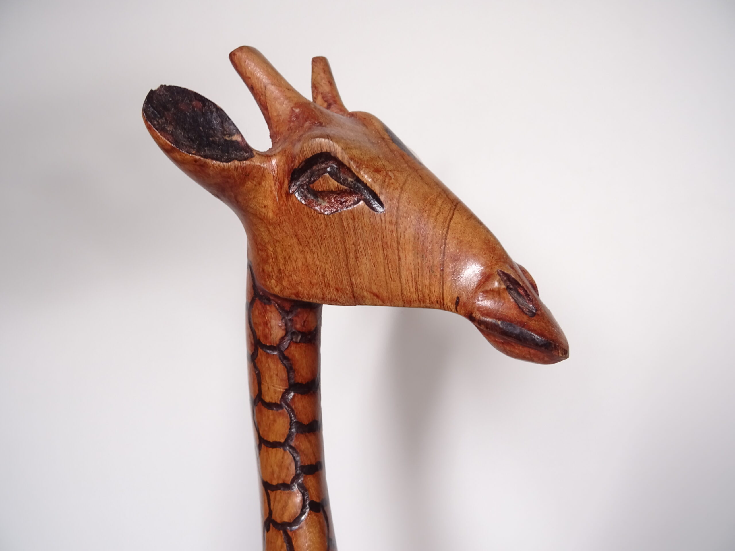 Houten giraffe (73 cm) - Afbeelding 5