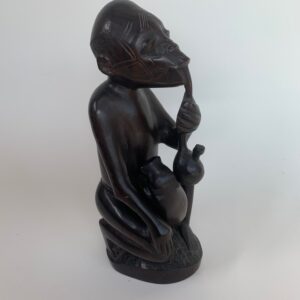 Sculptuur van ebbenhout